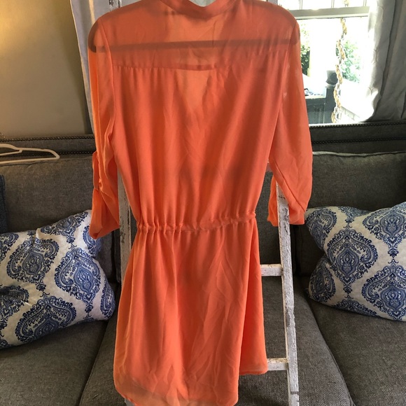 Dress - Picture 2 of 8